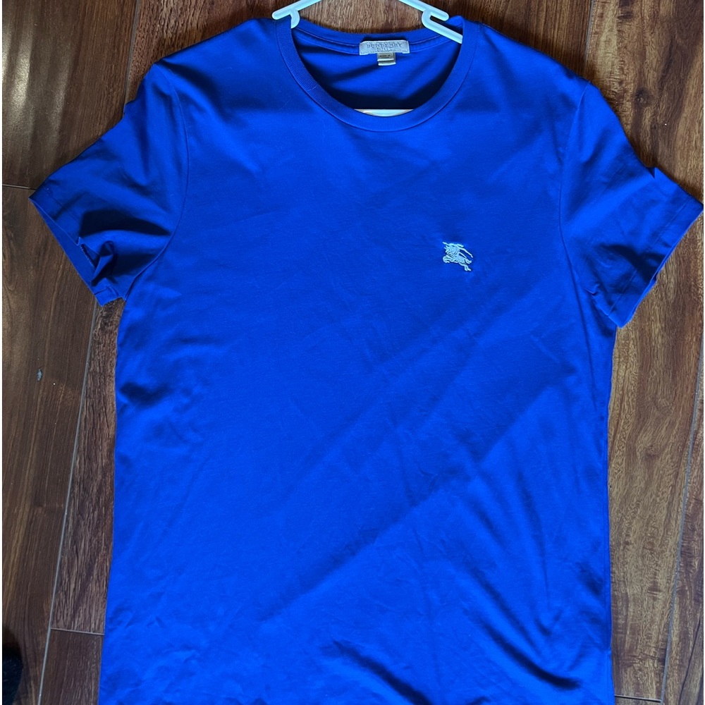 BURBERRY T-shirt